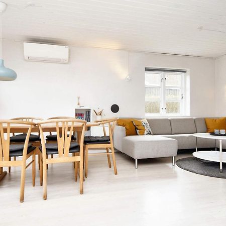 6 Person Holiday Home In B Rkop Børkop Exteriör bild
